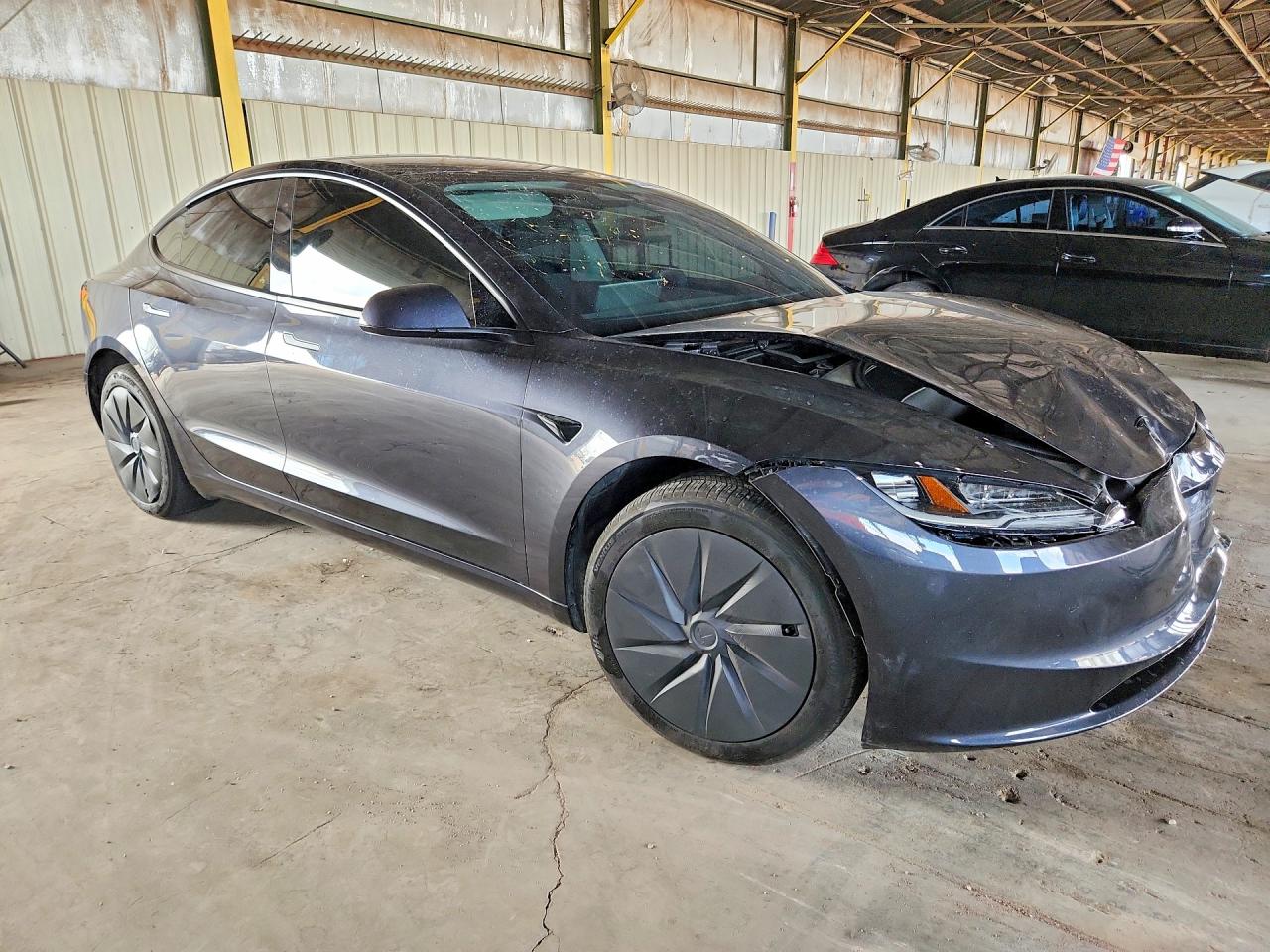 2025 TESLA MODEL 3 — снимка 4