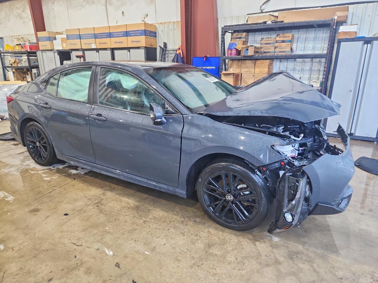 2025 TOYOTA CAMRY SE — снимка 4