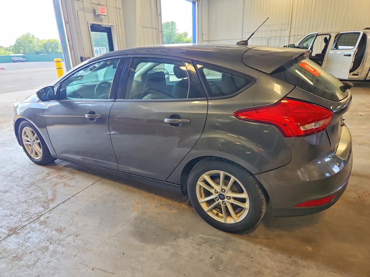 2016 FORD FOCUS SE — снимка 2