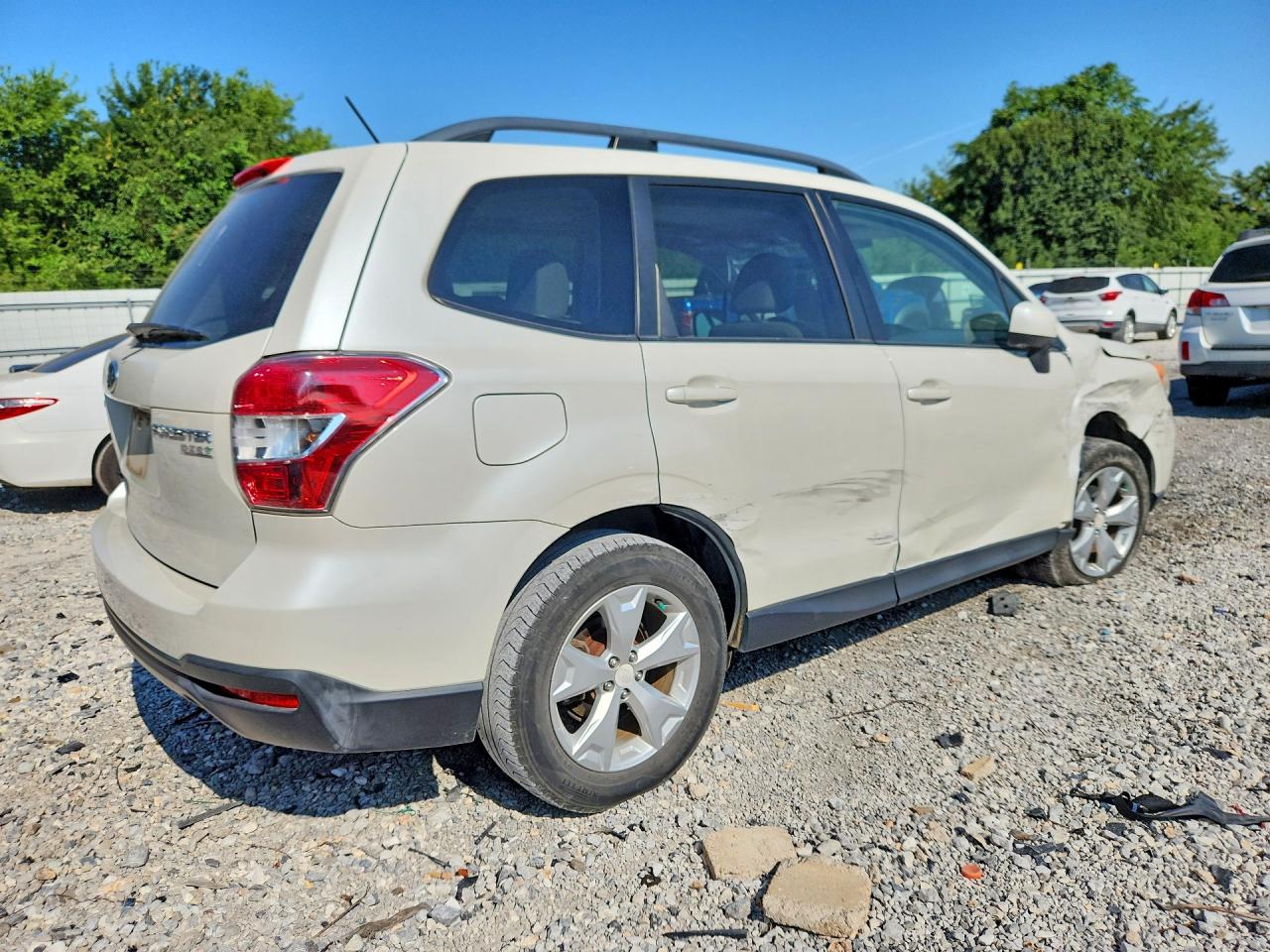 2015 SUBARU FORESTER 2.5I PREMIUM — снимка 3