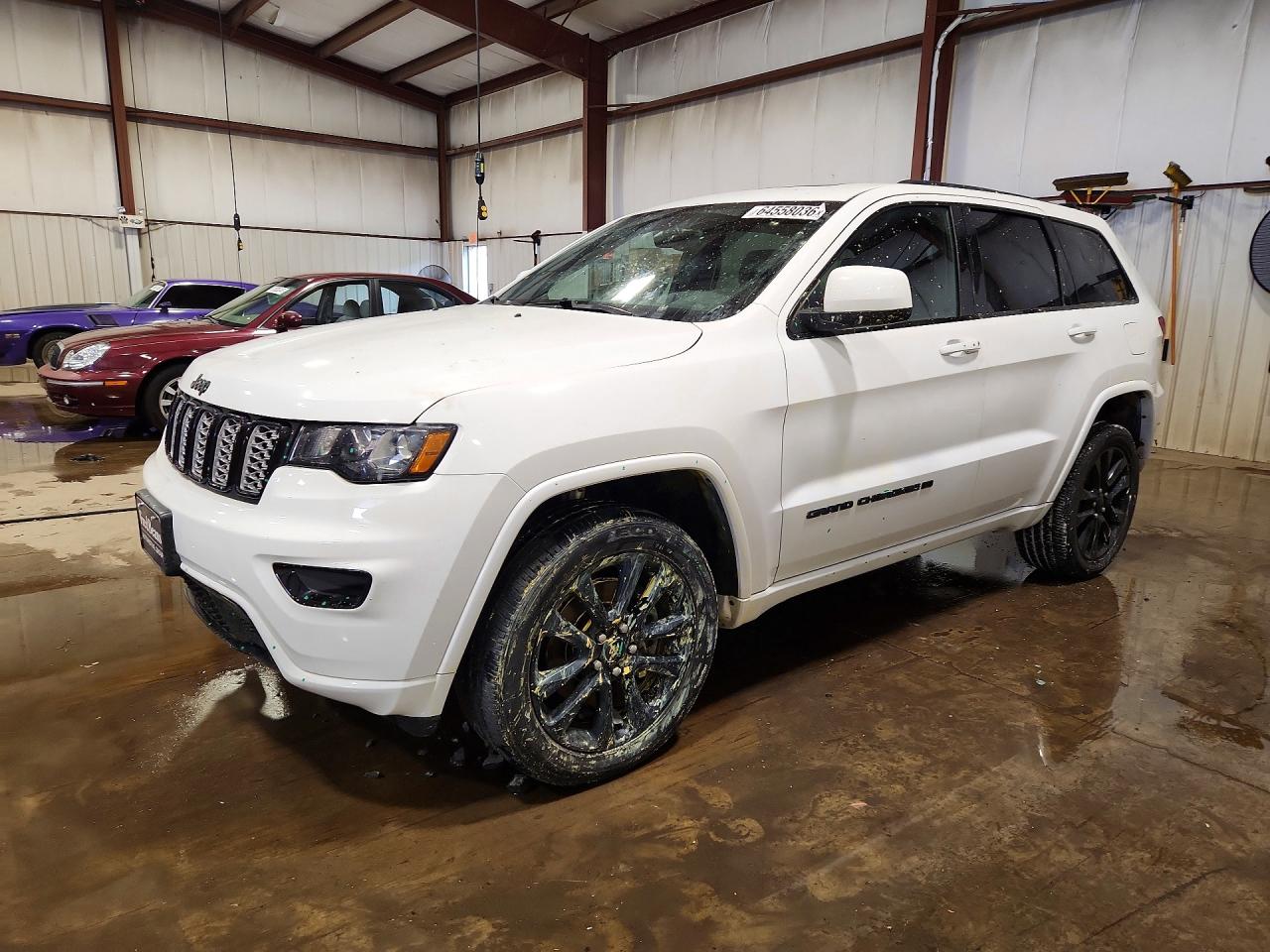 2022 JEEP GRAND CHEROKEE LAREDO E