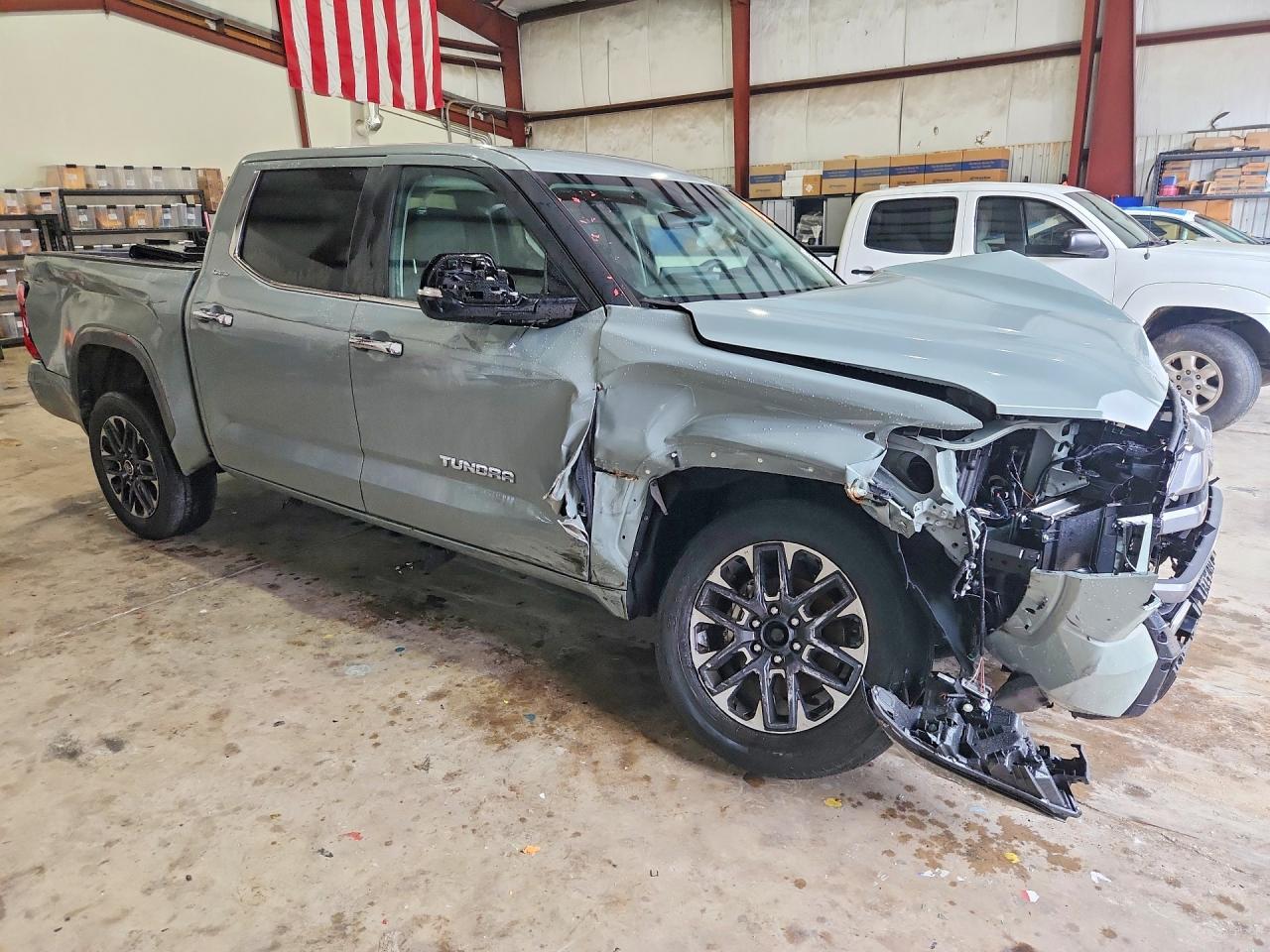 2024 TOYOTA TUNDRA CREWMAX LIMITED — снимка 4