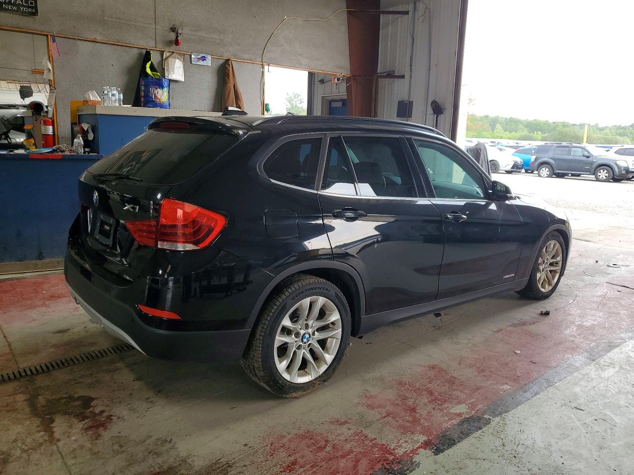 2015 BMW X1 XDRIVE28I — снимка 3