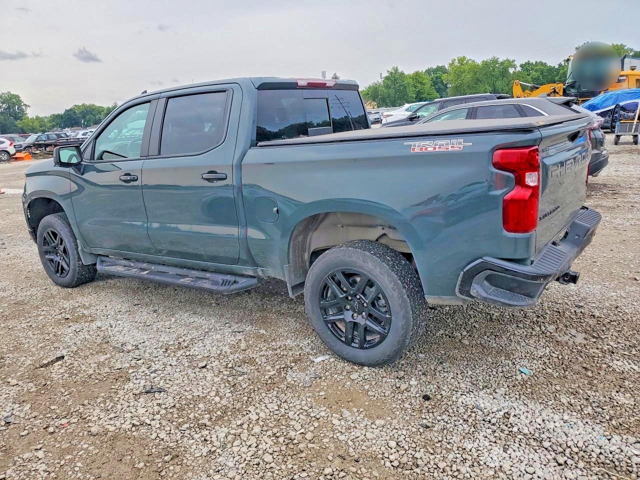 2025 CHEVROLET SILVERADO K1500 LT TRAIL BOSS — снимка 2