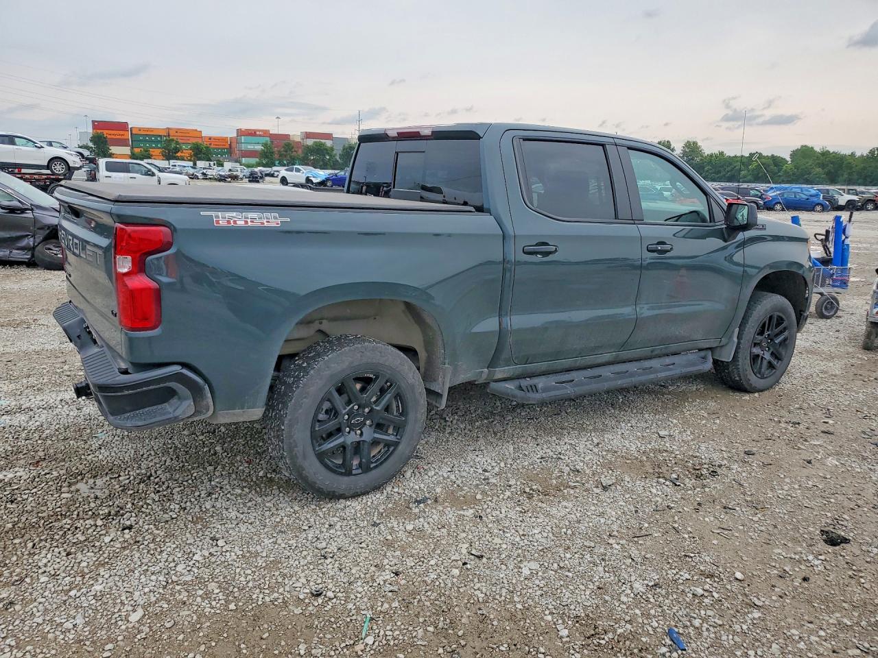 2025 CHEVROLET SILVERADO K1500 LT TRAIL BOSS — снимка 3