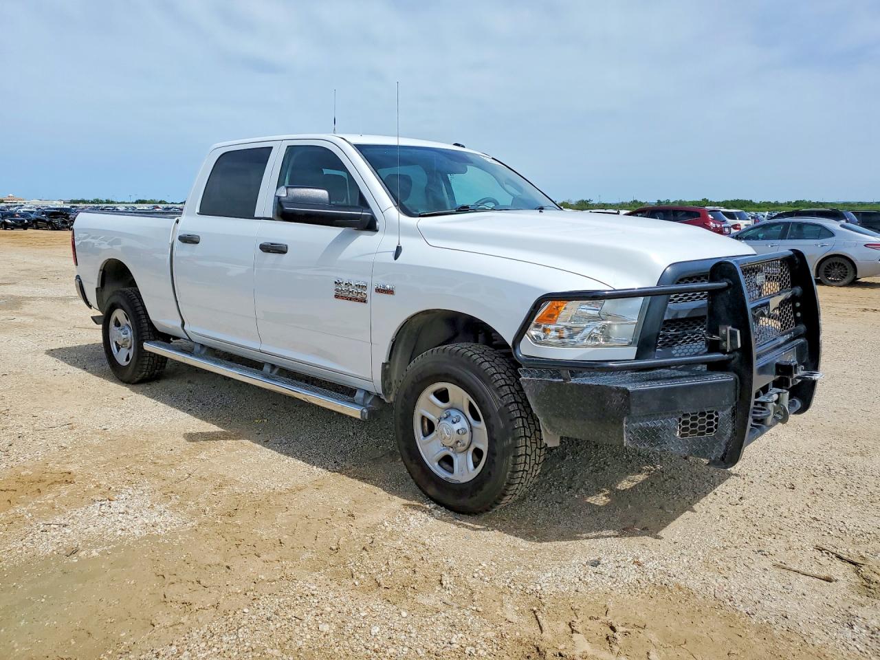 2015 RAM 2500 ST — снимка 4