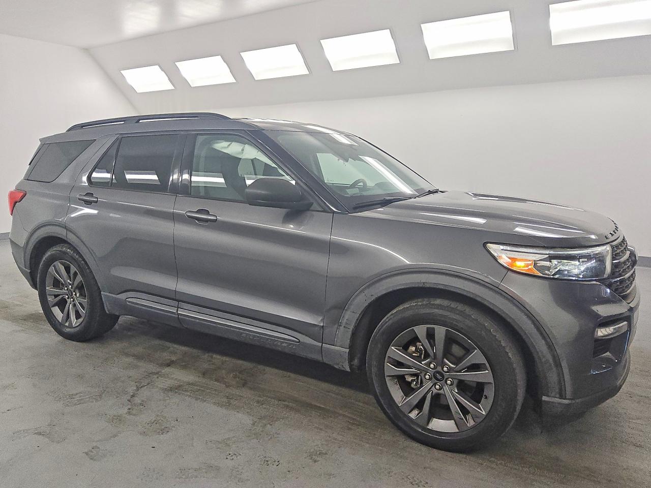 2021 FORD EXPLORER XLT — снимка 4