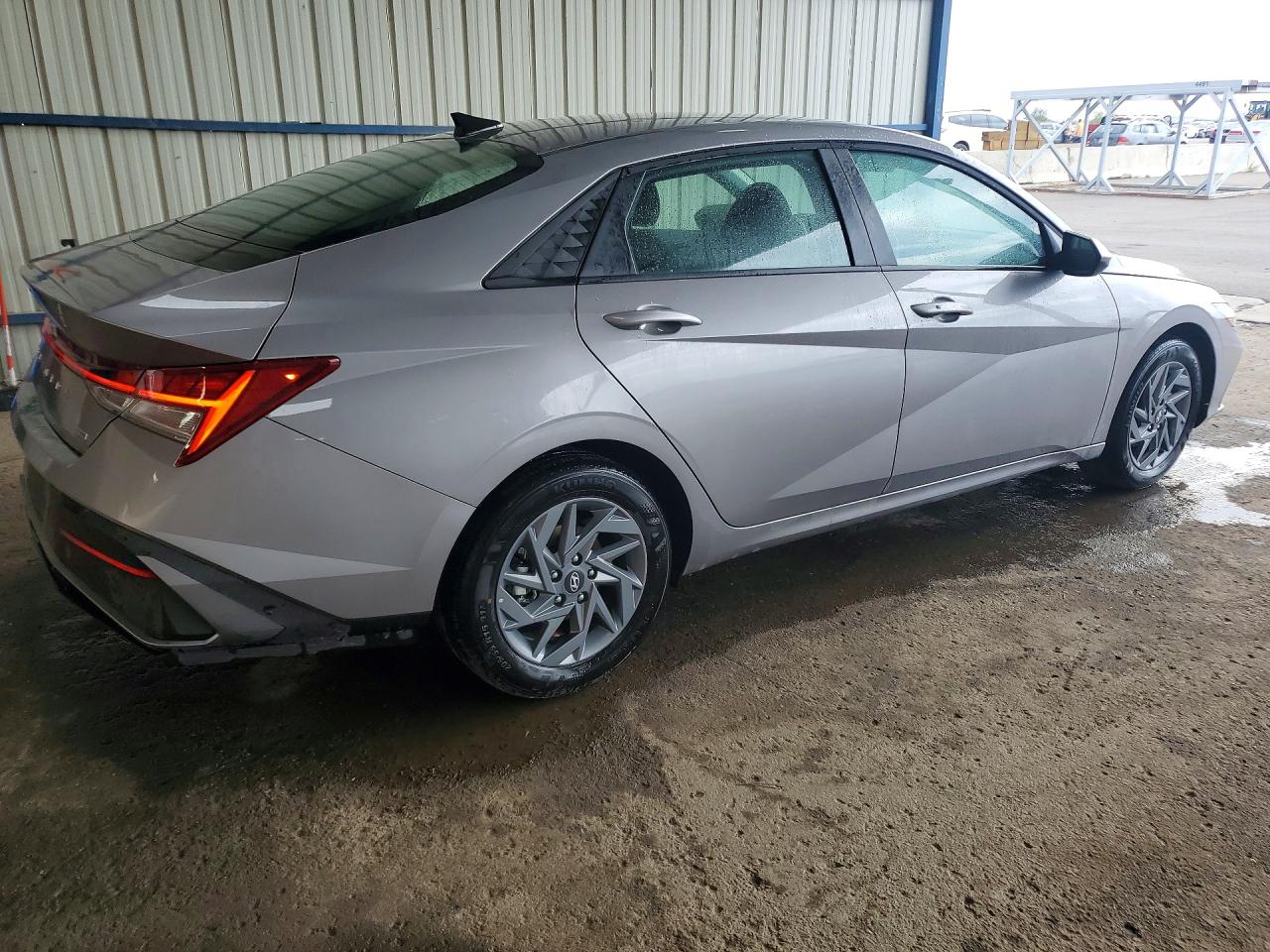 2026 HYUNDAI ELANTRA HYBRID BLUE — снимка 3