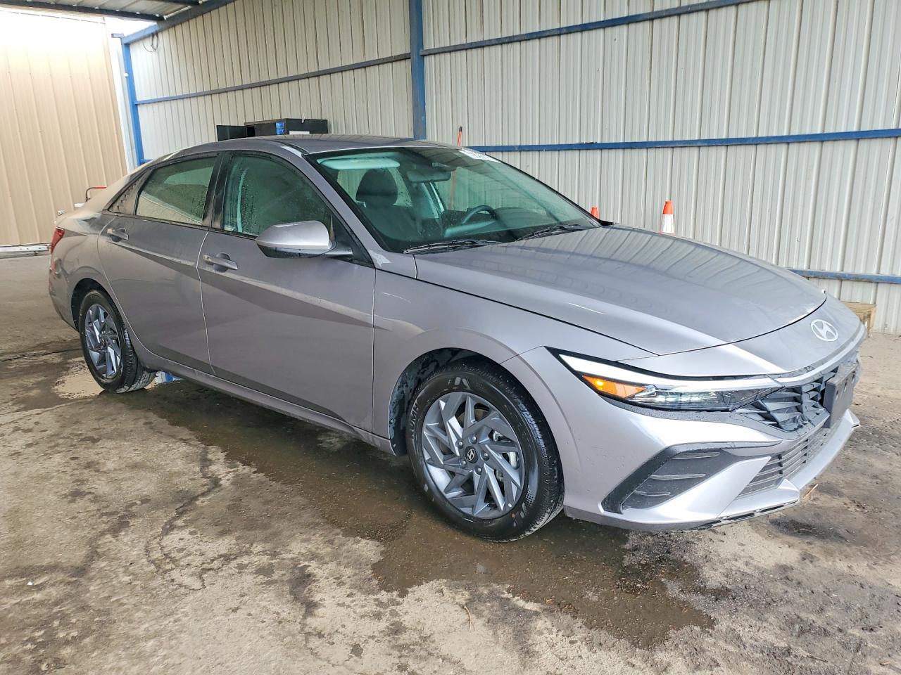 2026 HYUNDAI ELANTRA HYBRID BLUE — снимка 4