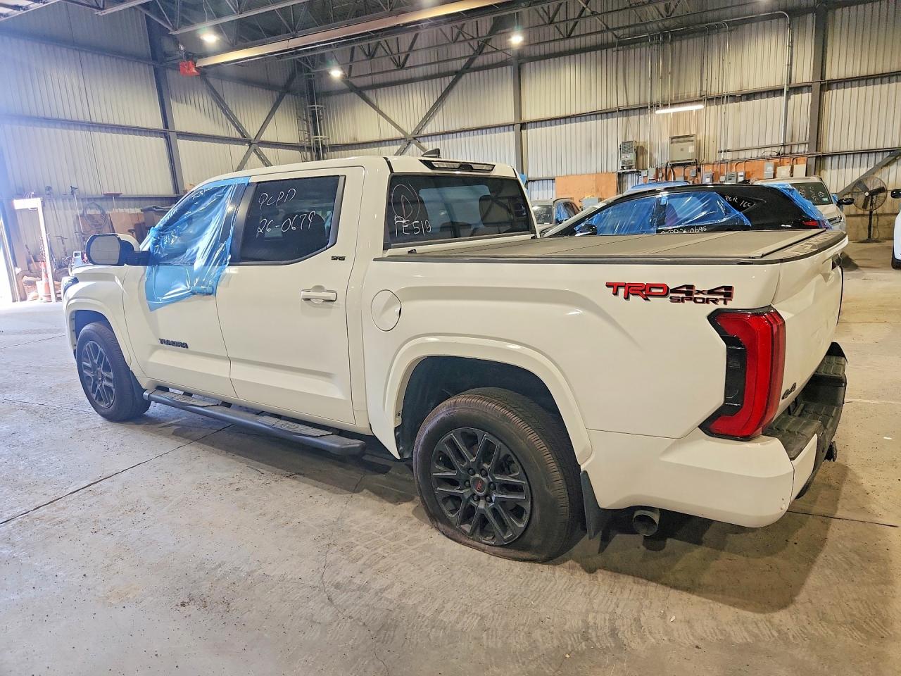2024 TOYOTA TUNDRA SR5 — снимка 2