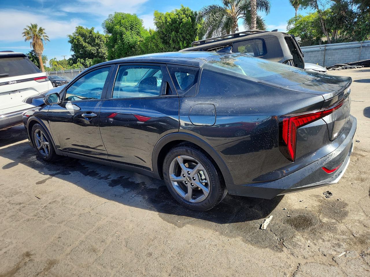 2026 KIA K4 LXS — снимка 2