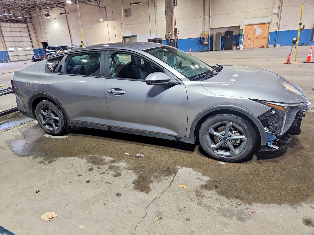 2026 KIA K4 LXS — photo 4
