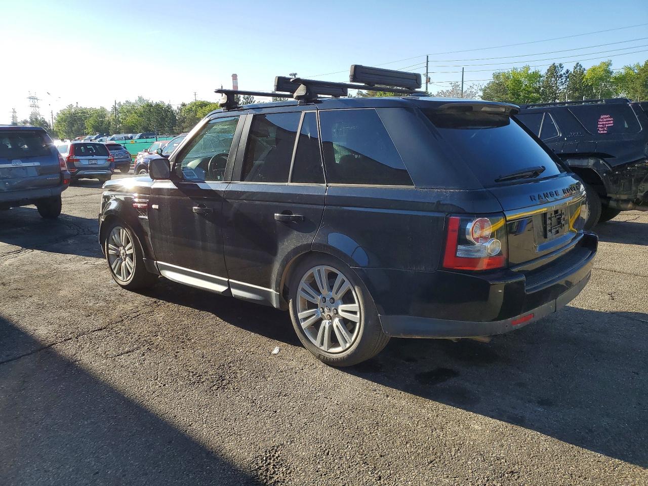2013 LAND ROVER RANGE ROVER SPORT HSE — photo 2