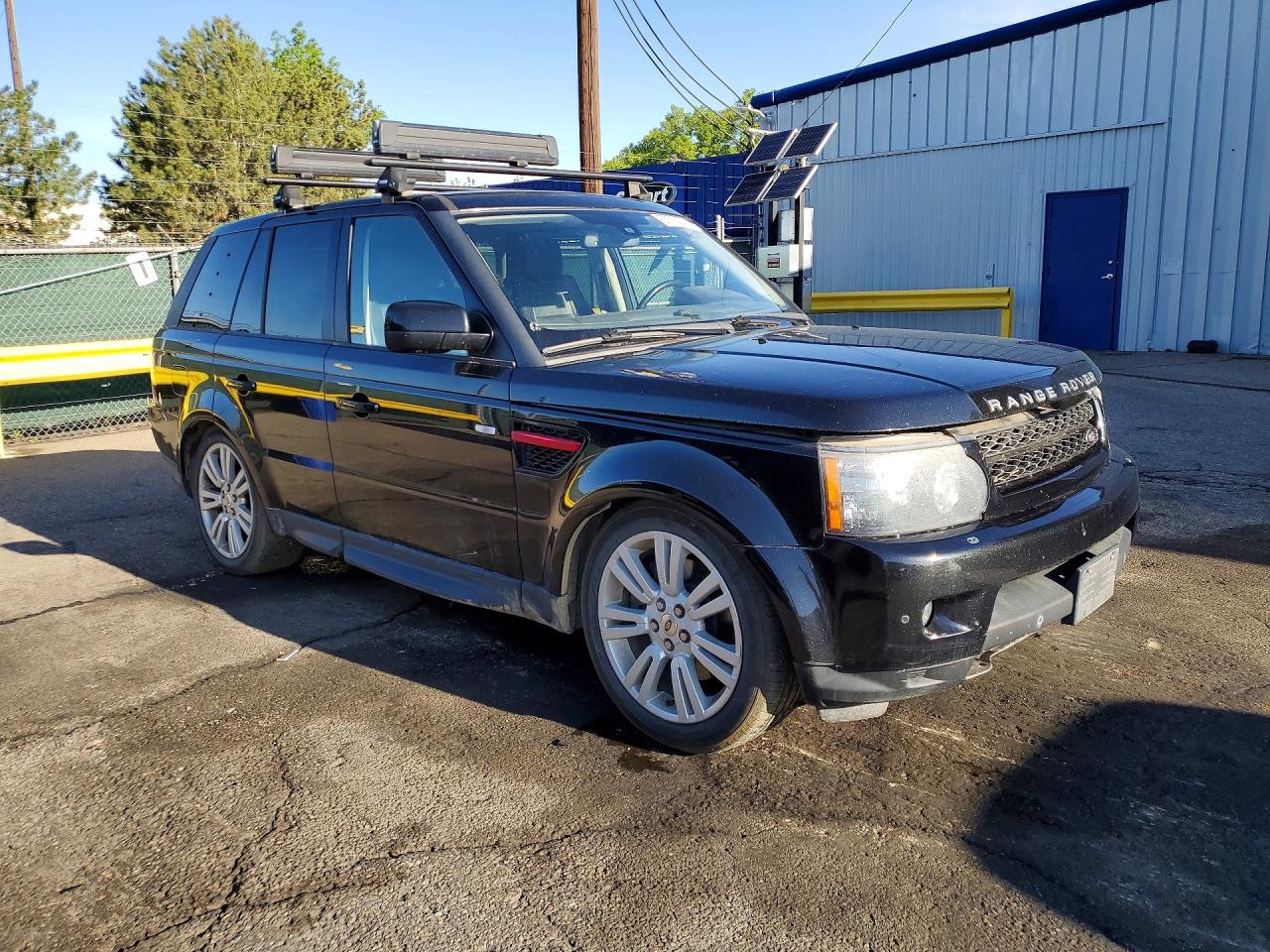 2013 LAND ROVER RANGE ROVER SPORT HSE — photo 4