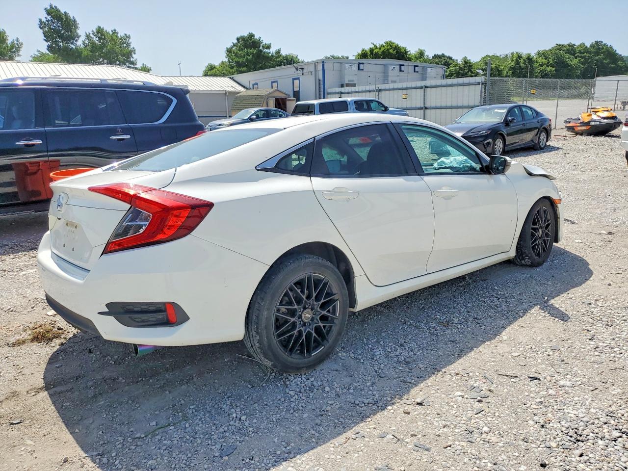 2018 HONDA CIVIC LX — снимка 3