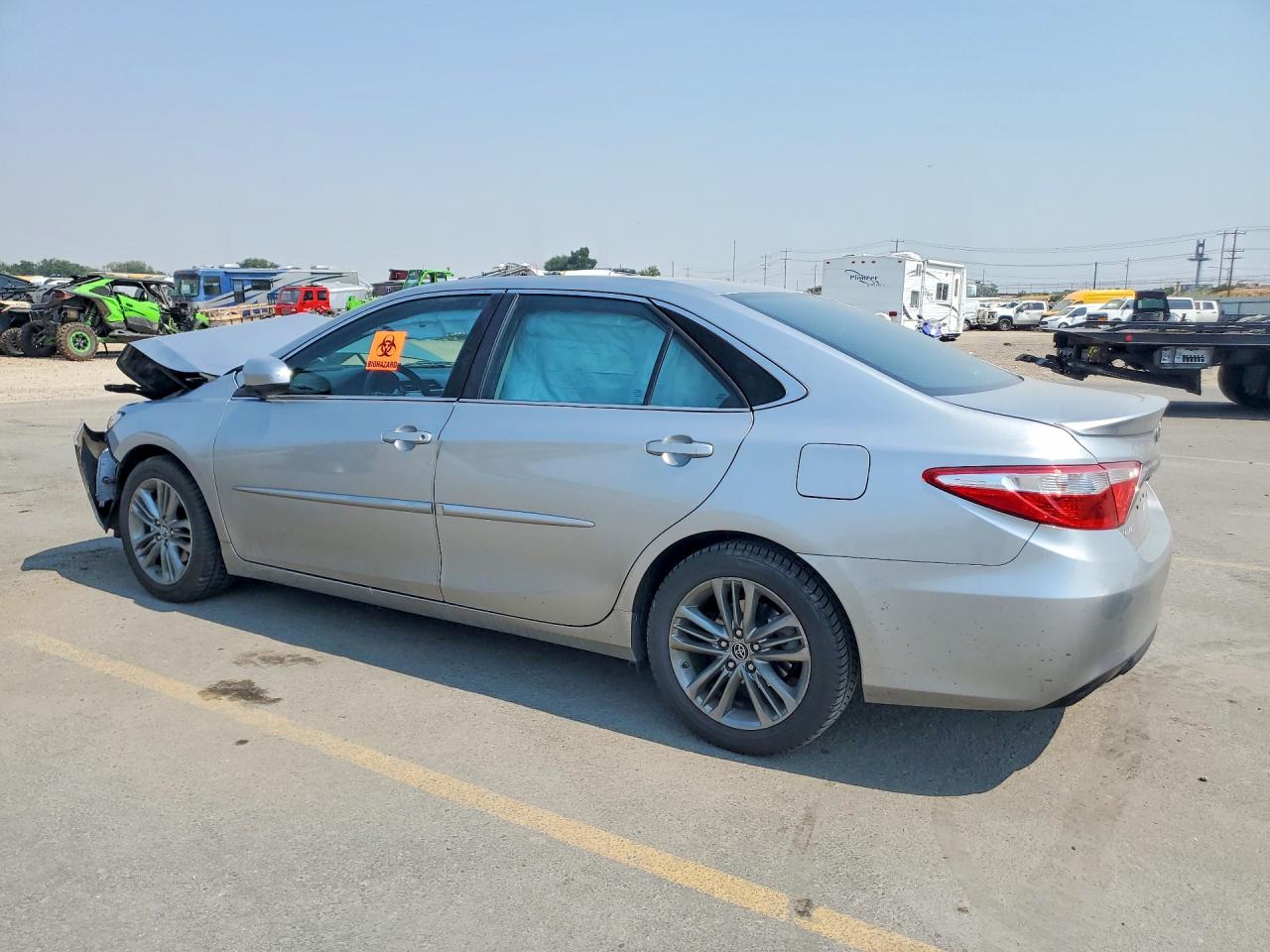 2016 TOYOTA CAMRY SE — снимка 2