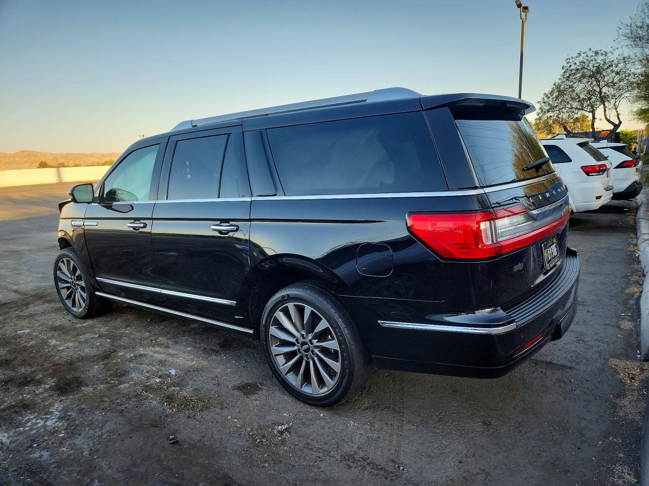 2019 LINCOLN NAVIGATOR RESERVE — снимка 2