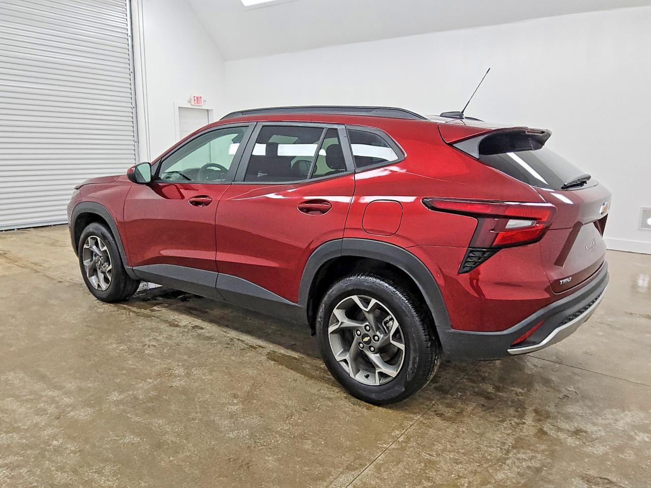2025 CHEVROLET TRAX 1LT — снимка 2