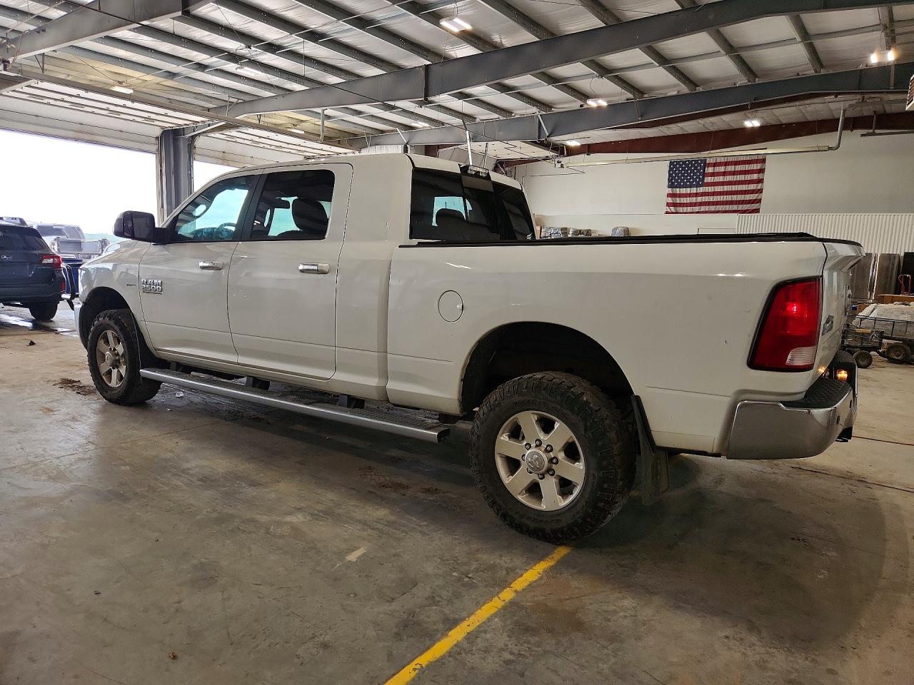 2015 RAM 2500 SLT — снимка 2