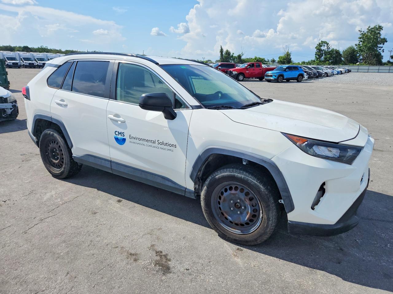 2019 TOYOTA RAV4 LE — снимка 4