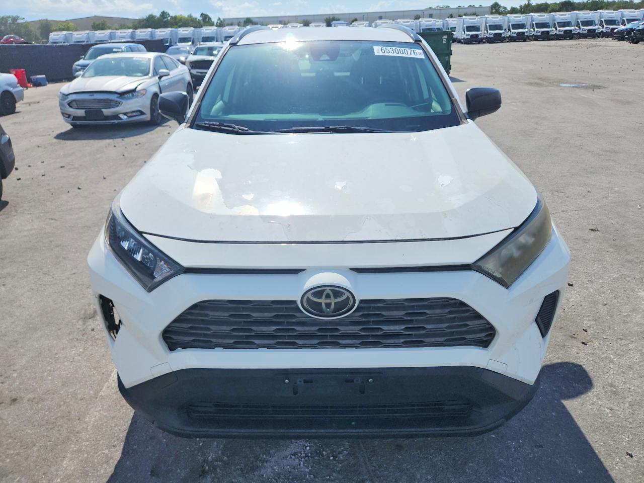 2019 TOYOTA RAV4 LE — снимка 5