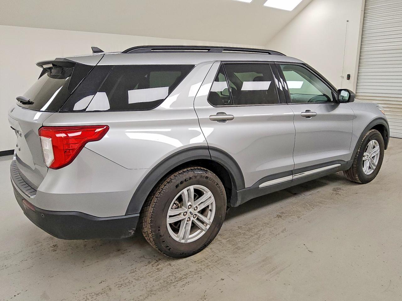 2021 FORD EXPLORER XLT — снимка 3