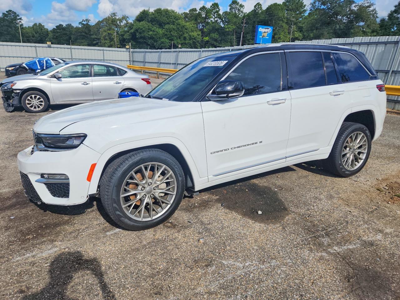 2022 JEEP GRAND CHEROKEE SUMMIT
