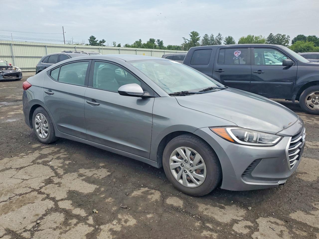 2017 HYUNDAI ELANTRA SE — снимка 4