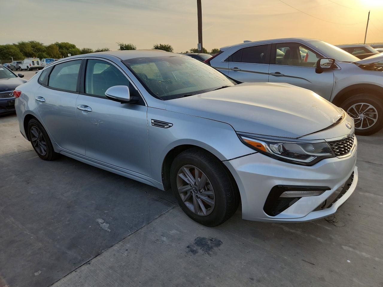 2020 KIA OPTIMA LX — снимка 4