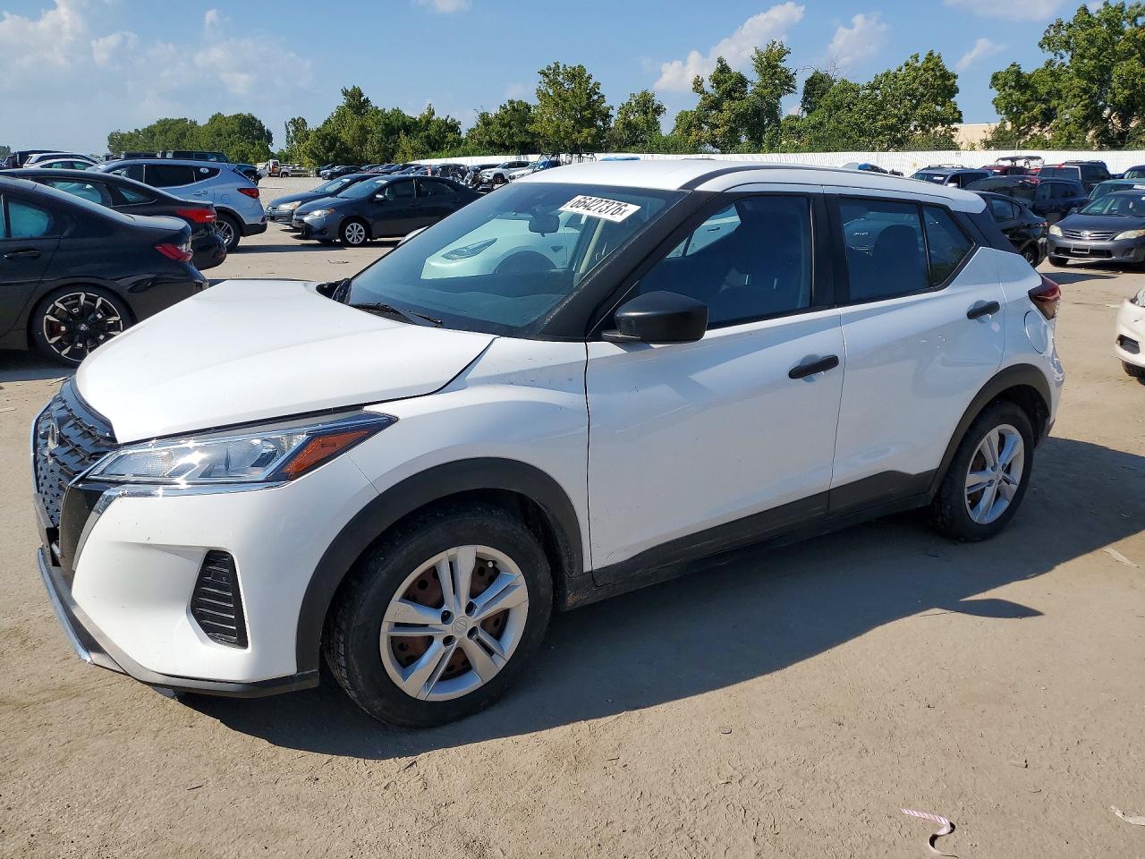 2023 NISSAN KICKS S