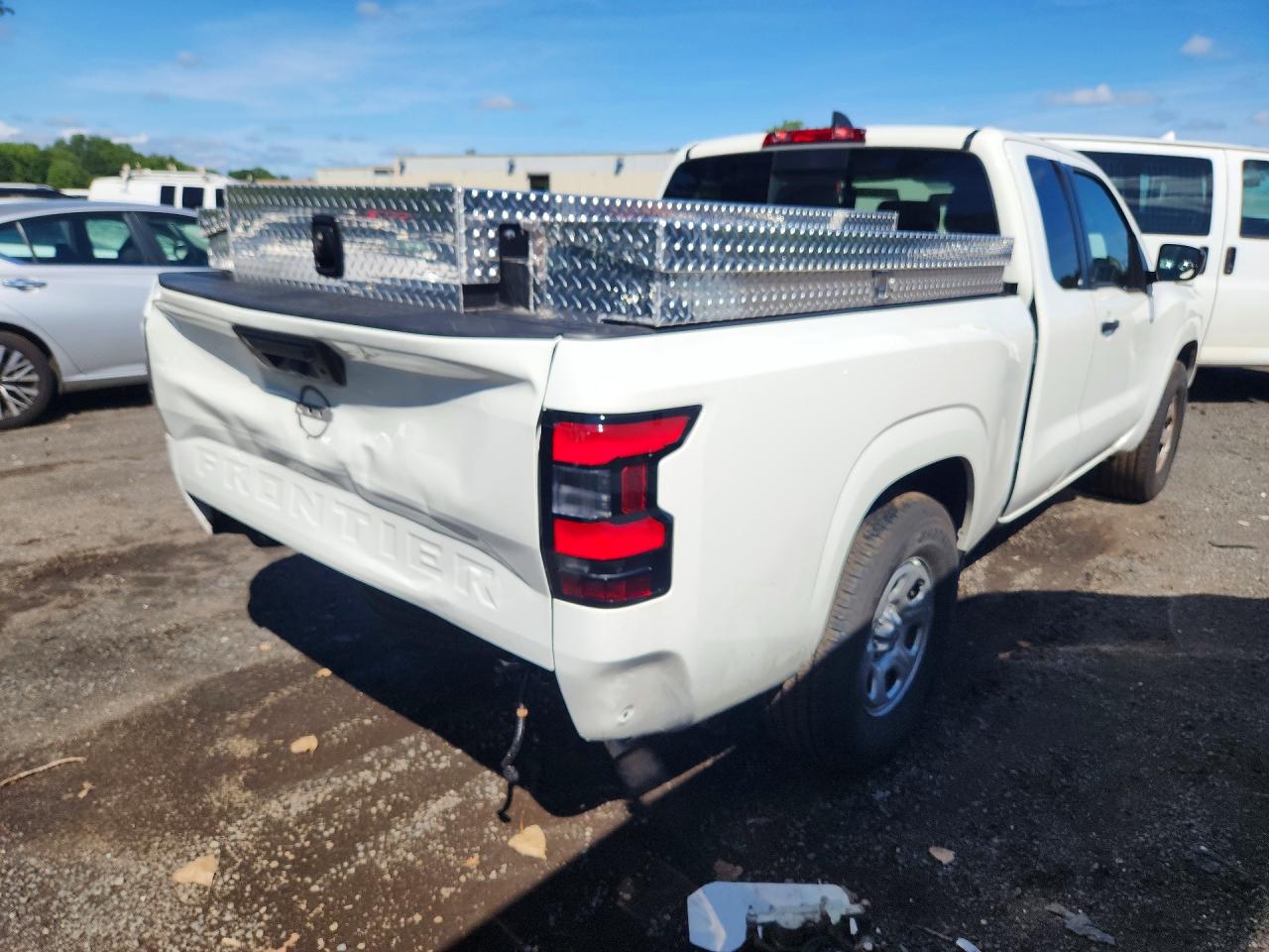2026 NISSAN FRONTIER S — снимка 3