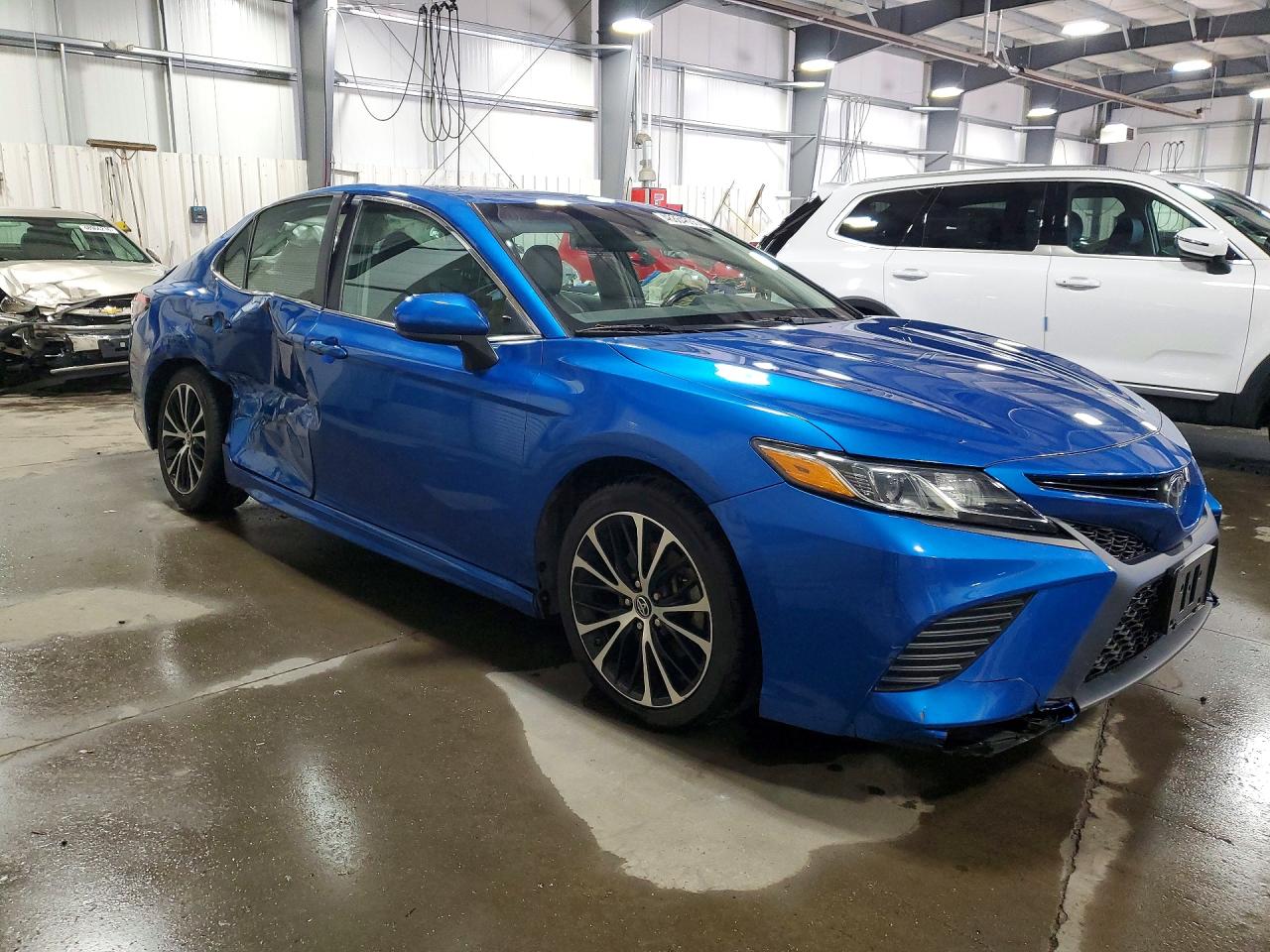 2018 TOYOTA CAMRY SE — снимка 4