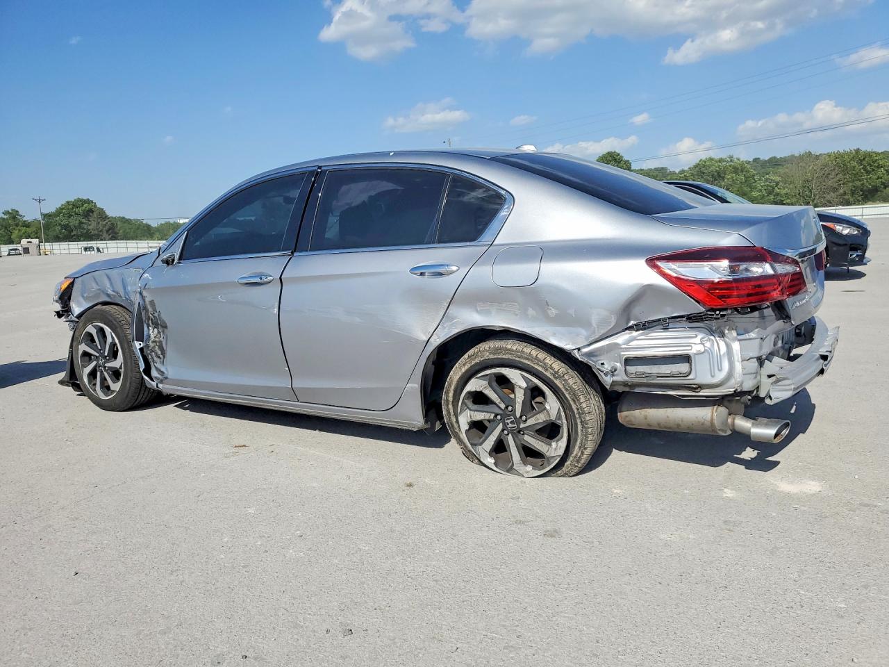 2017 HONDA ACCORD EXL — снимка 2