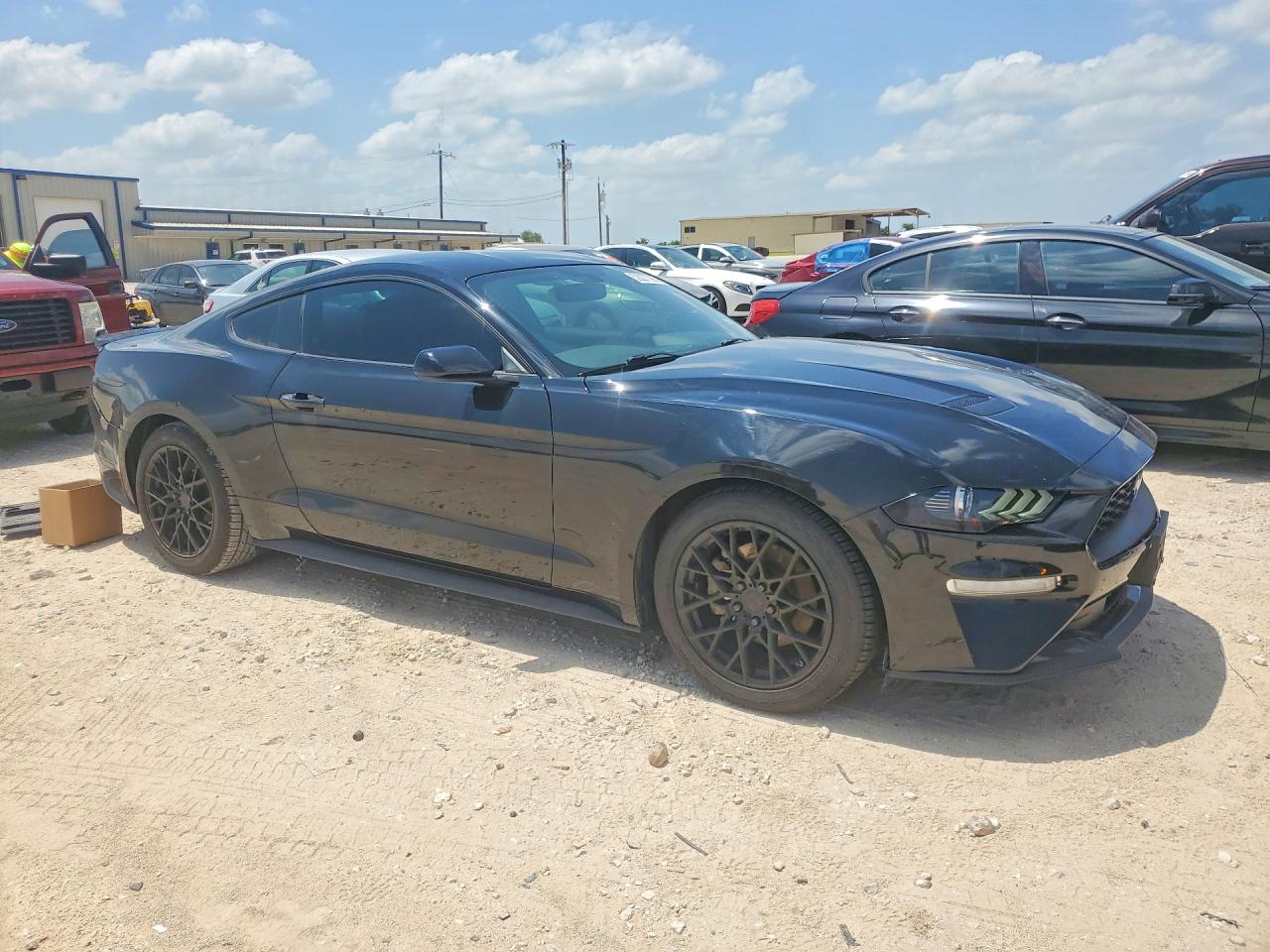 2019 FORD MUSTANG — снимка 4