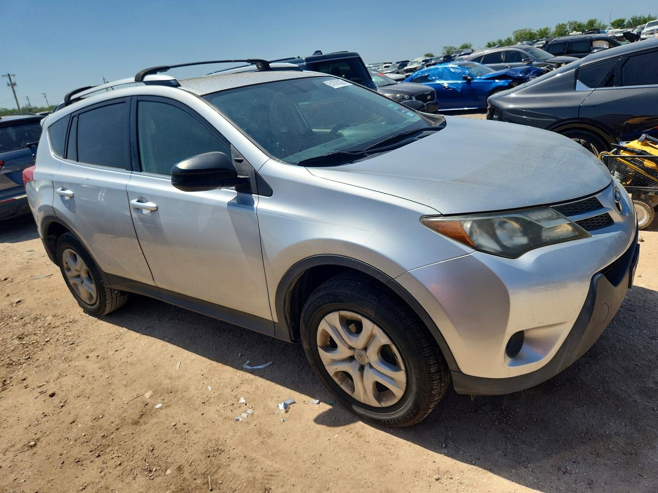 2015 TOYOTA RAV4 LE — снимка 4