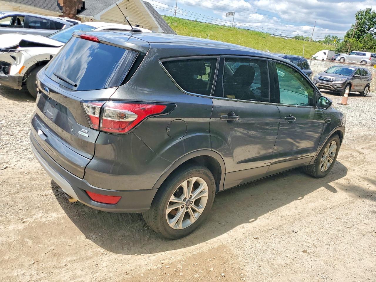 2017 FORD ESCAPE SE — снимка 3