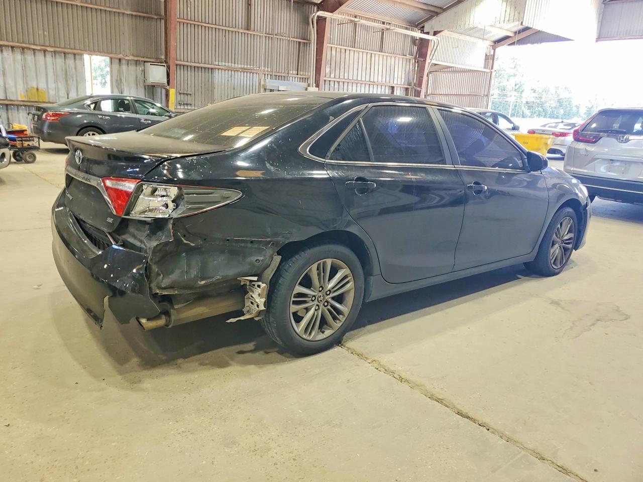 2015 TOYOTA CAMRY SE — снимка 3