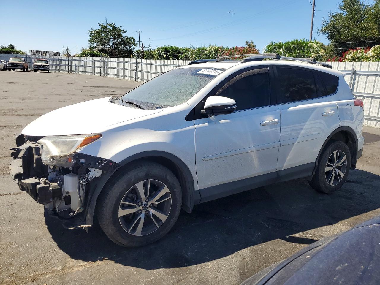 2017 TOYOTA RAV4 XLE
