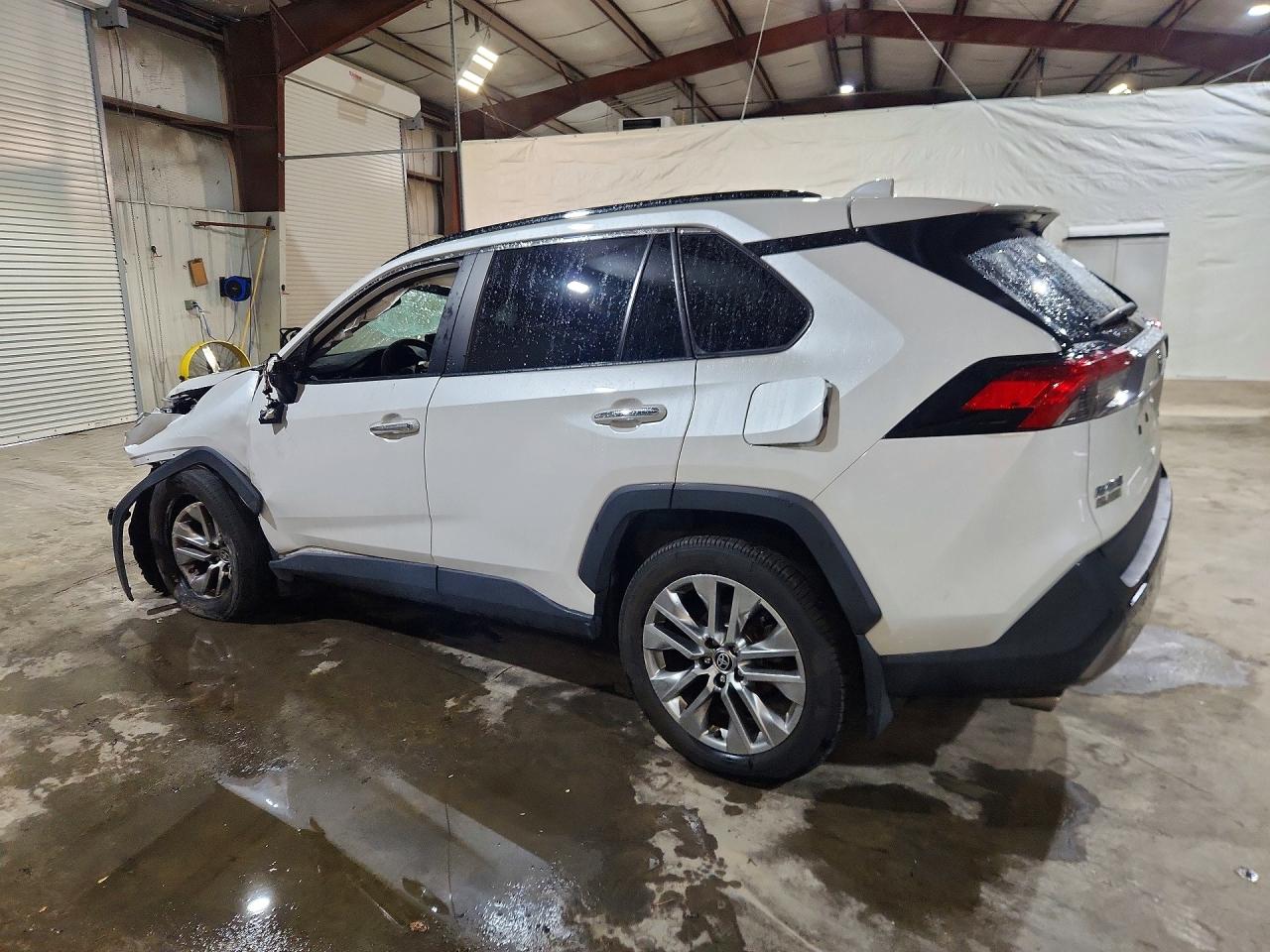 2023 TOYOTA RAV4 LIMITED — снимка 2