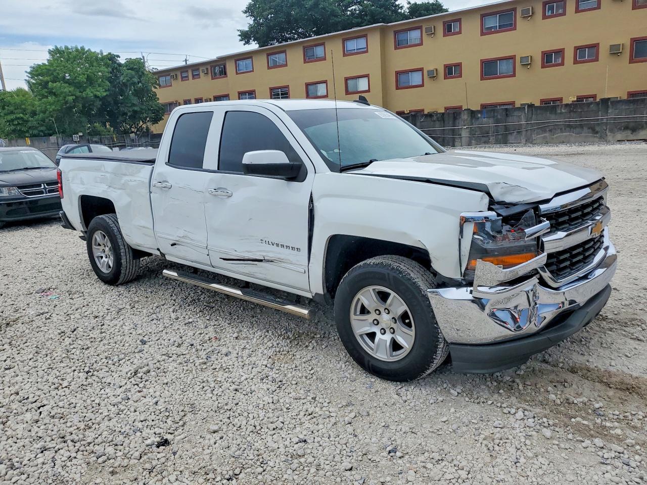 2018 CHEVROLET SILVERADO C1500 LT — снимка 4