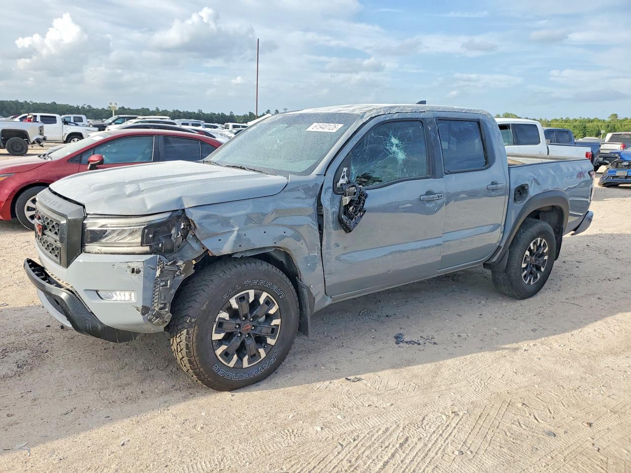 2024 NISSAN FRONTIER PRO-4X