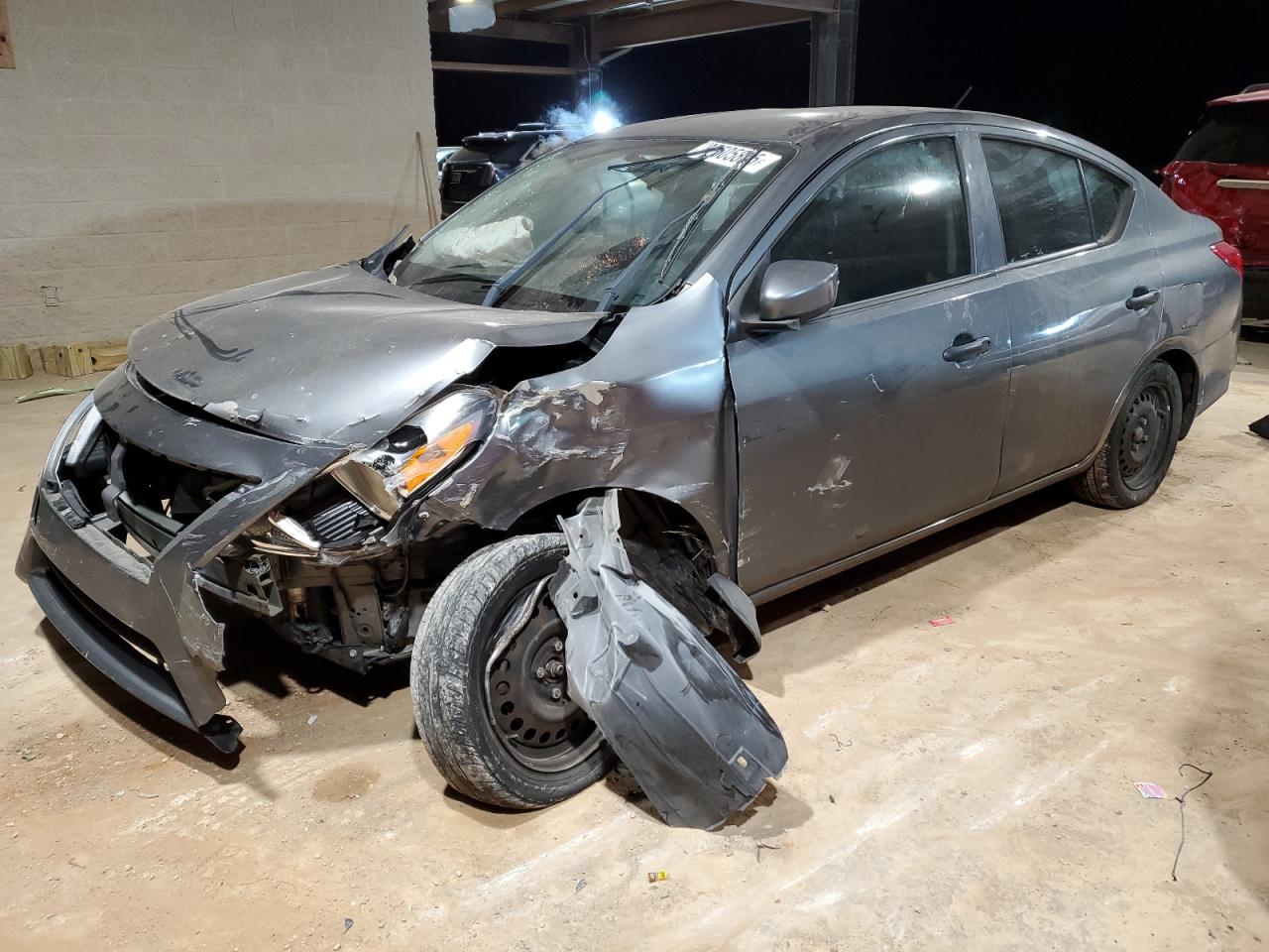 2016 NISSAN VERSA S