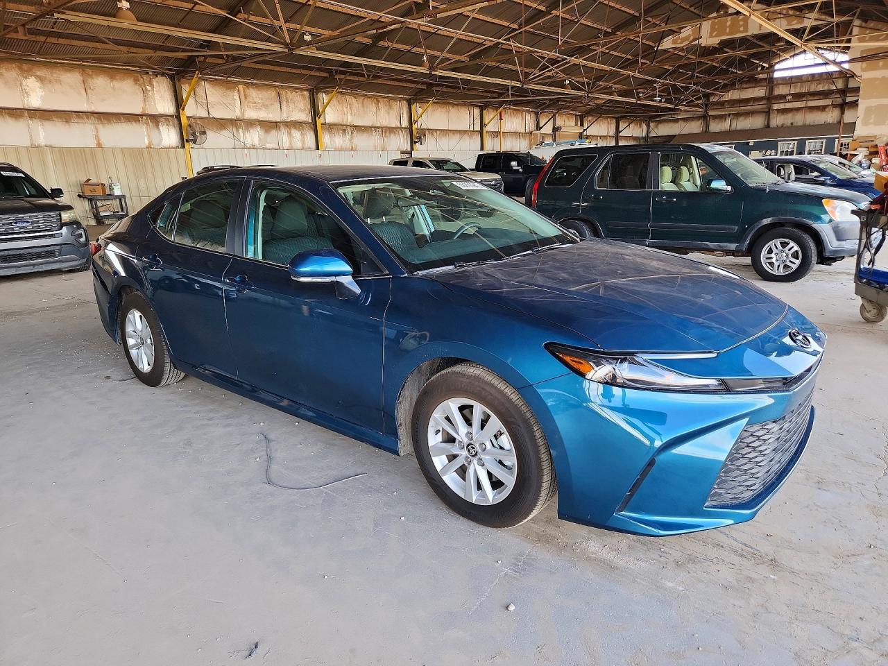 2026 TOYOTA CAMRY LE — снимка 4