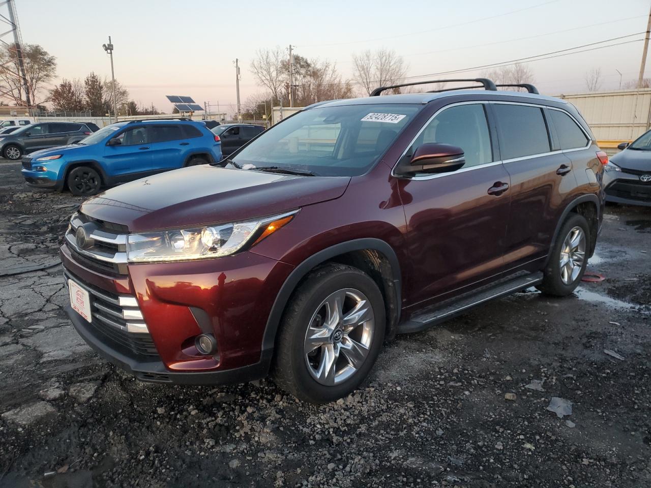 2018 TOYOTA HIGHLANDER LIMITED