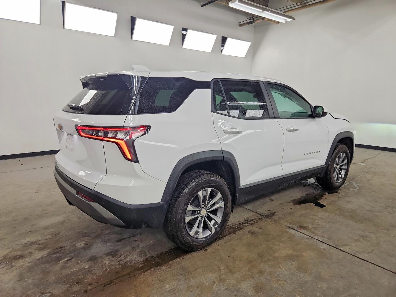 2026 CHEVROLET EQUINOX LT — снимка 3