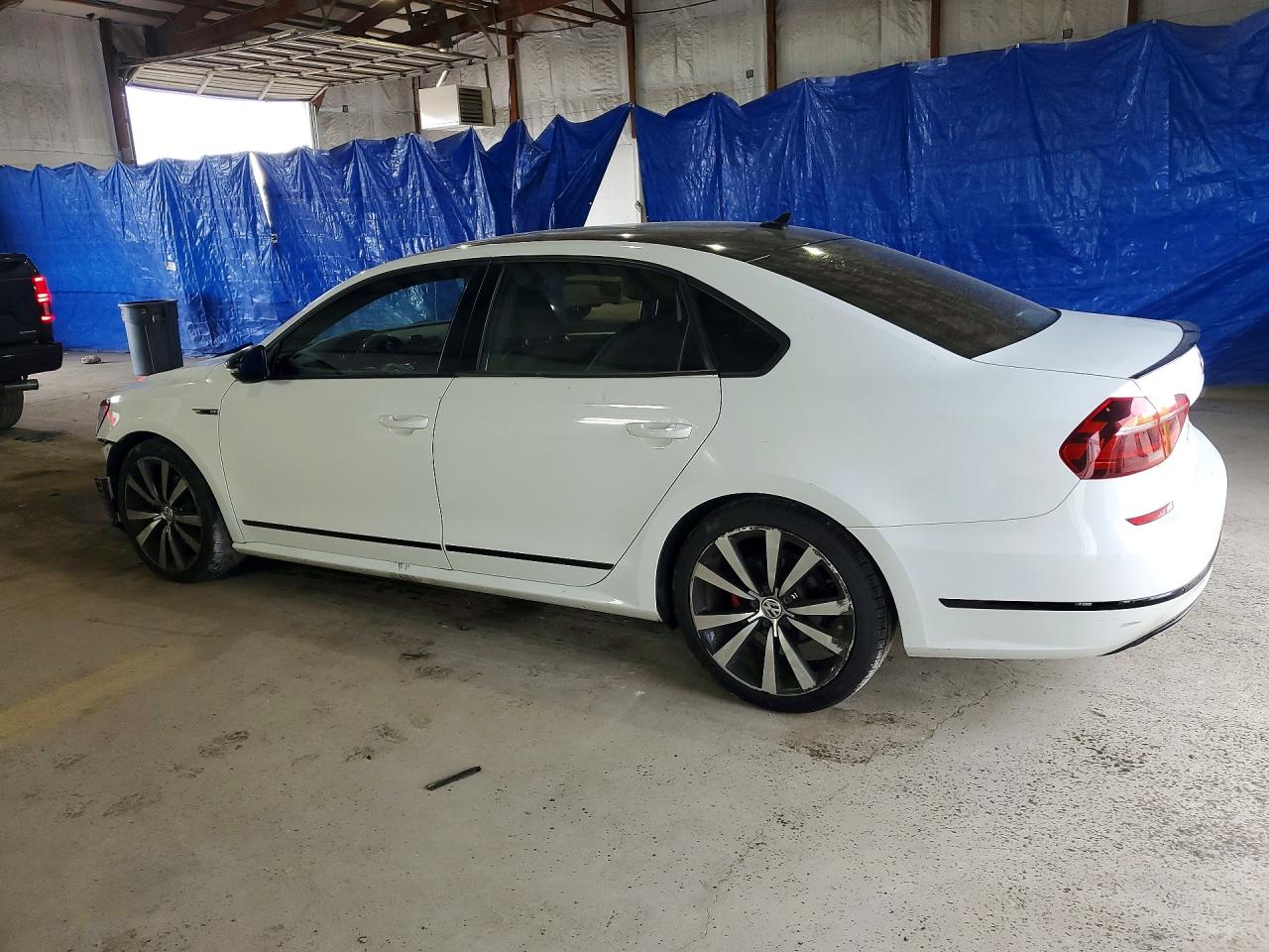 2018 VOLKSWAGEN PASSAT GT — снимка 2