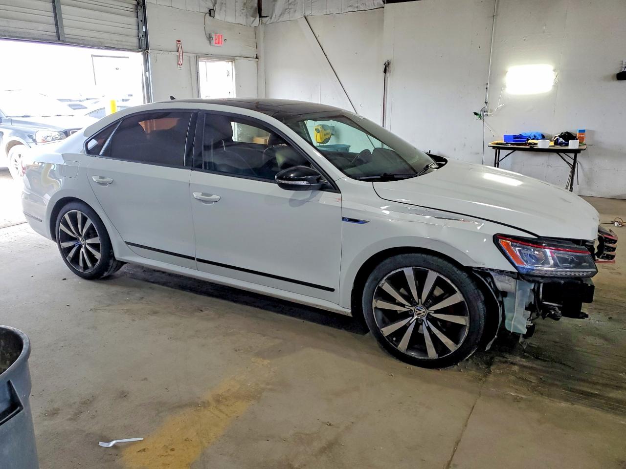 2018 VOLKSWAGEN PASSAT GT — снимка 4