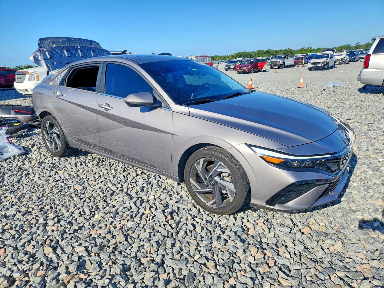 2024 HYUNDAI ELANTRA SEL — снимка 4