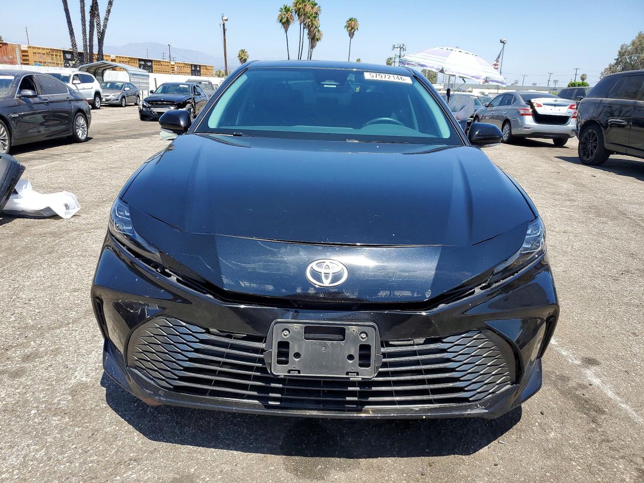 2025 TOYOTA CAMRY XLE — снимка 5