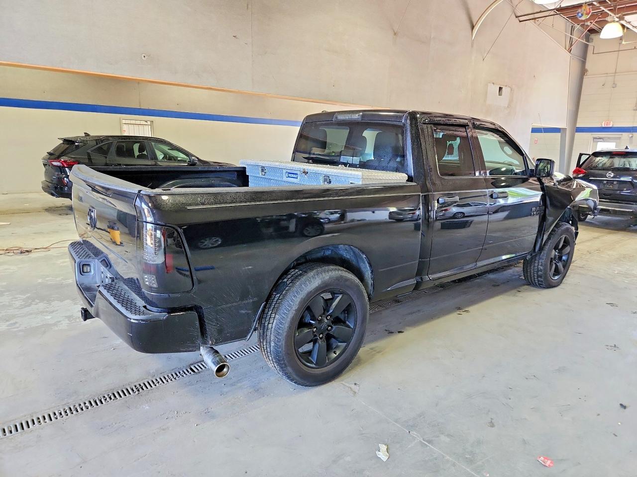 2015 RAM 1500 ST — снимка 3